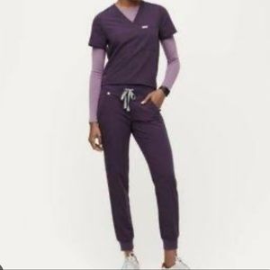 Figs purple shadow scrub set NWT